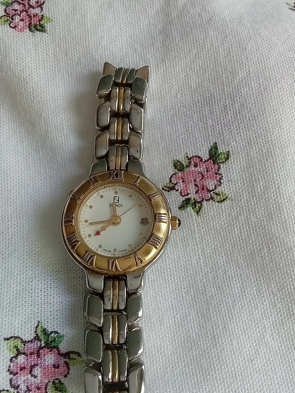 Fendi Women's Two-Tone Stainless‎ Steel Watch with Gold Bezel - White Dial